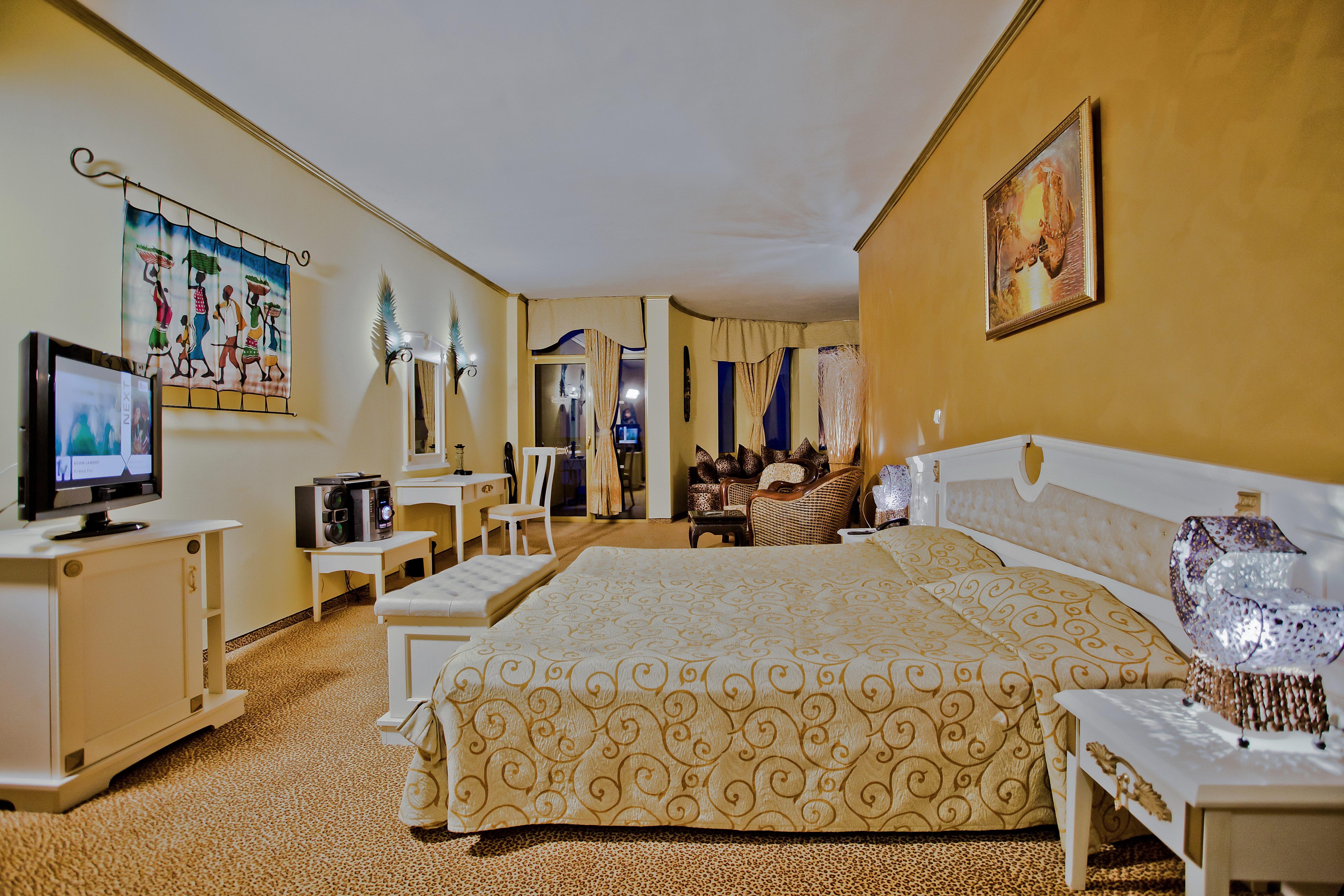 Imperial Palace Hotel Sunny Beach Exterior photo A room at the hotel