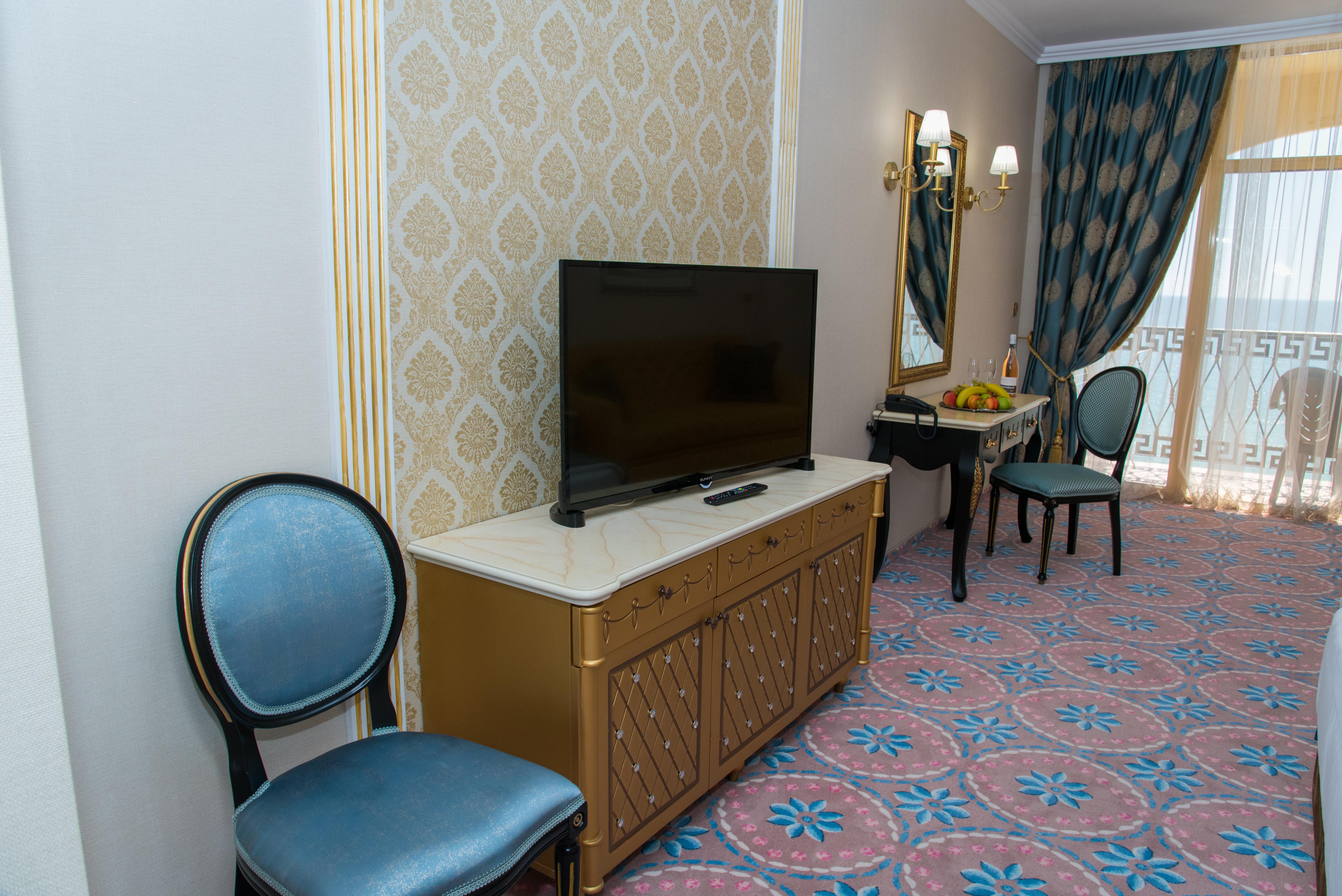 Imperial Palace Hotel Sunny Beach Exterior photo A room at the hotel