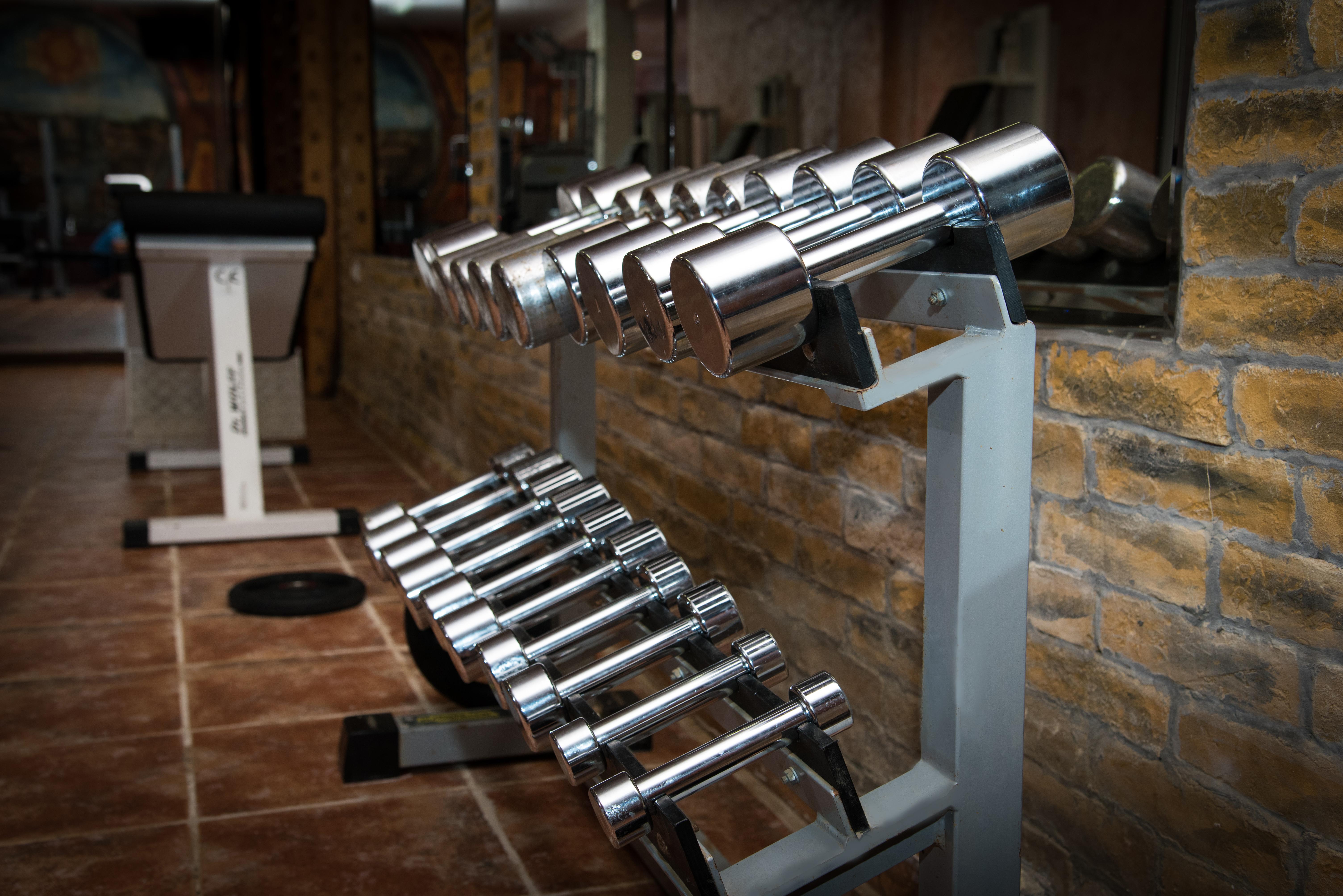 Imperial Palace Hotel Sunny Beach Exterior photo Dumbbells on a rack